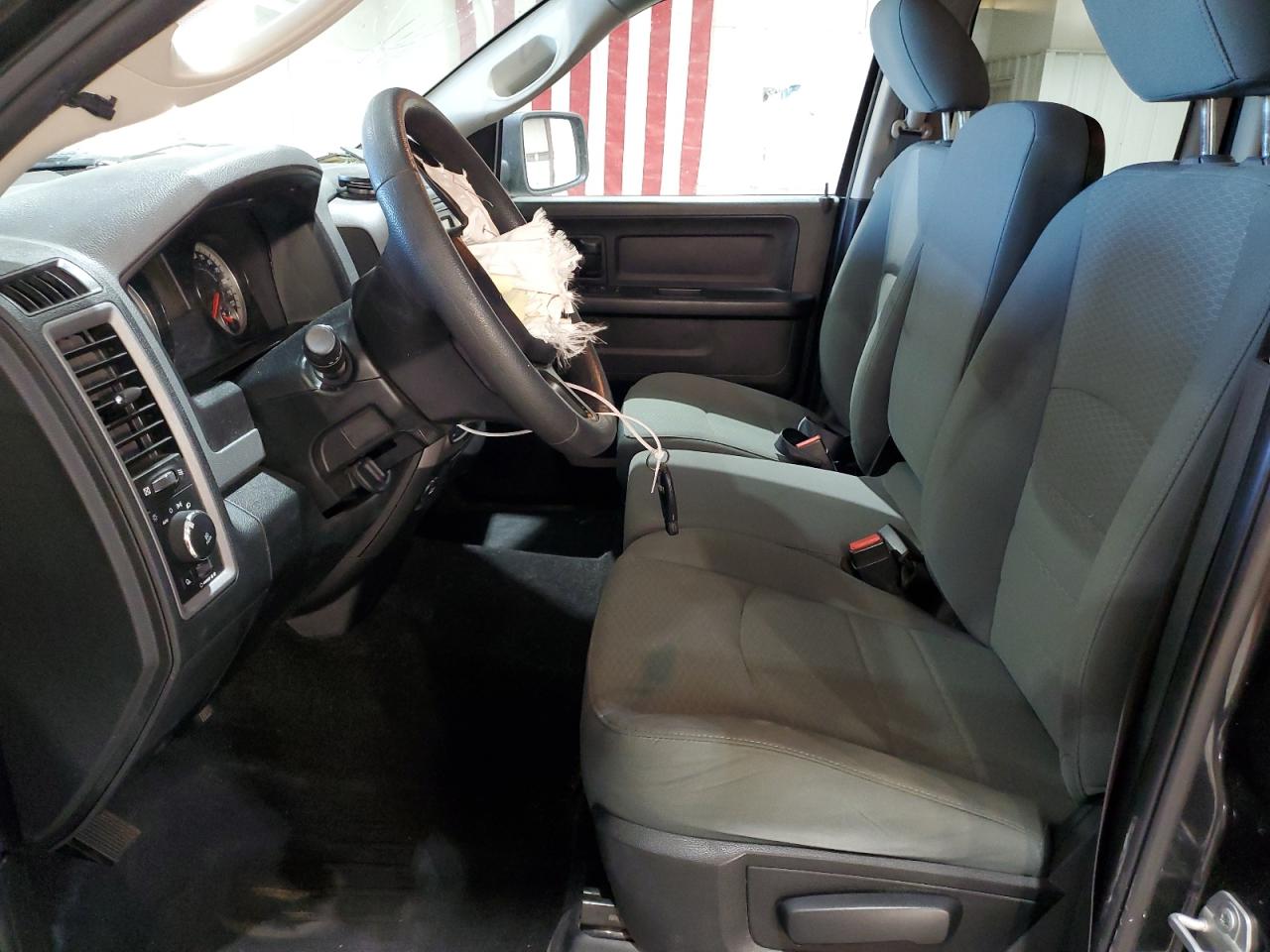 2018 RAM 1500 - Image 7