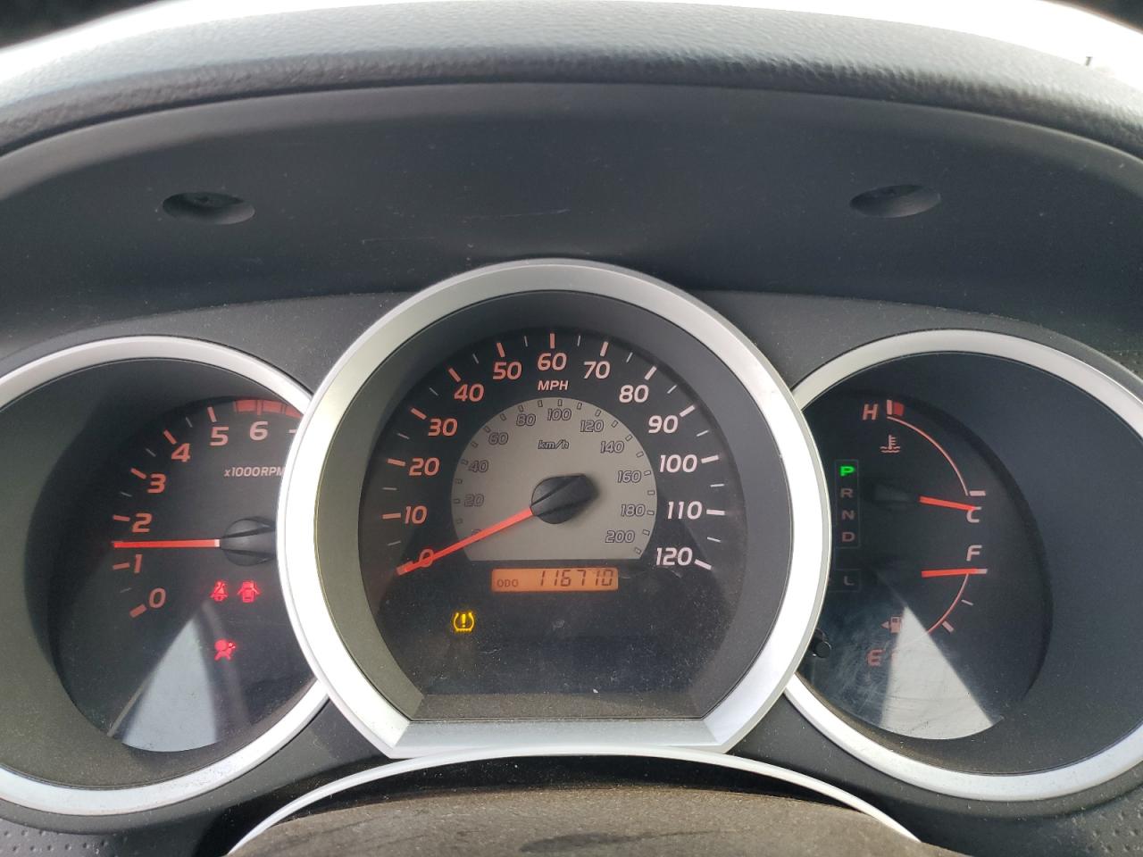 2006 Toyota Tacoma - Image 9