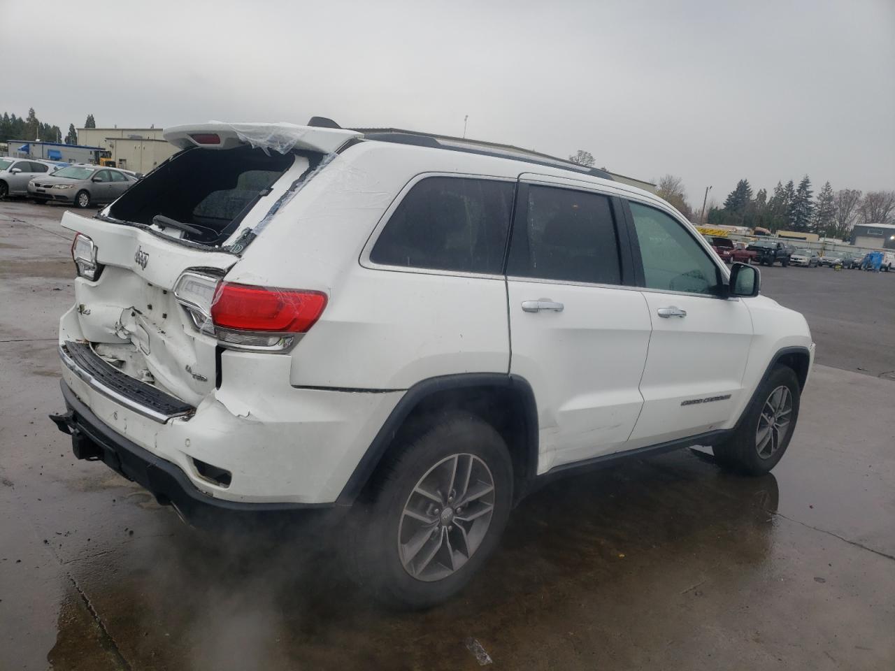 2017 Jeep Grand Cherokee - Image 3
