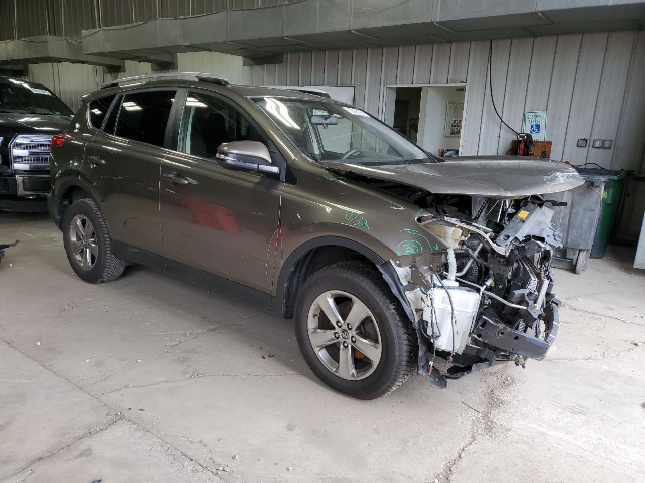 2015 Toyota Rav4 Xle VIN: JTMWFREV3FD050748 Lot: 79931174