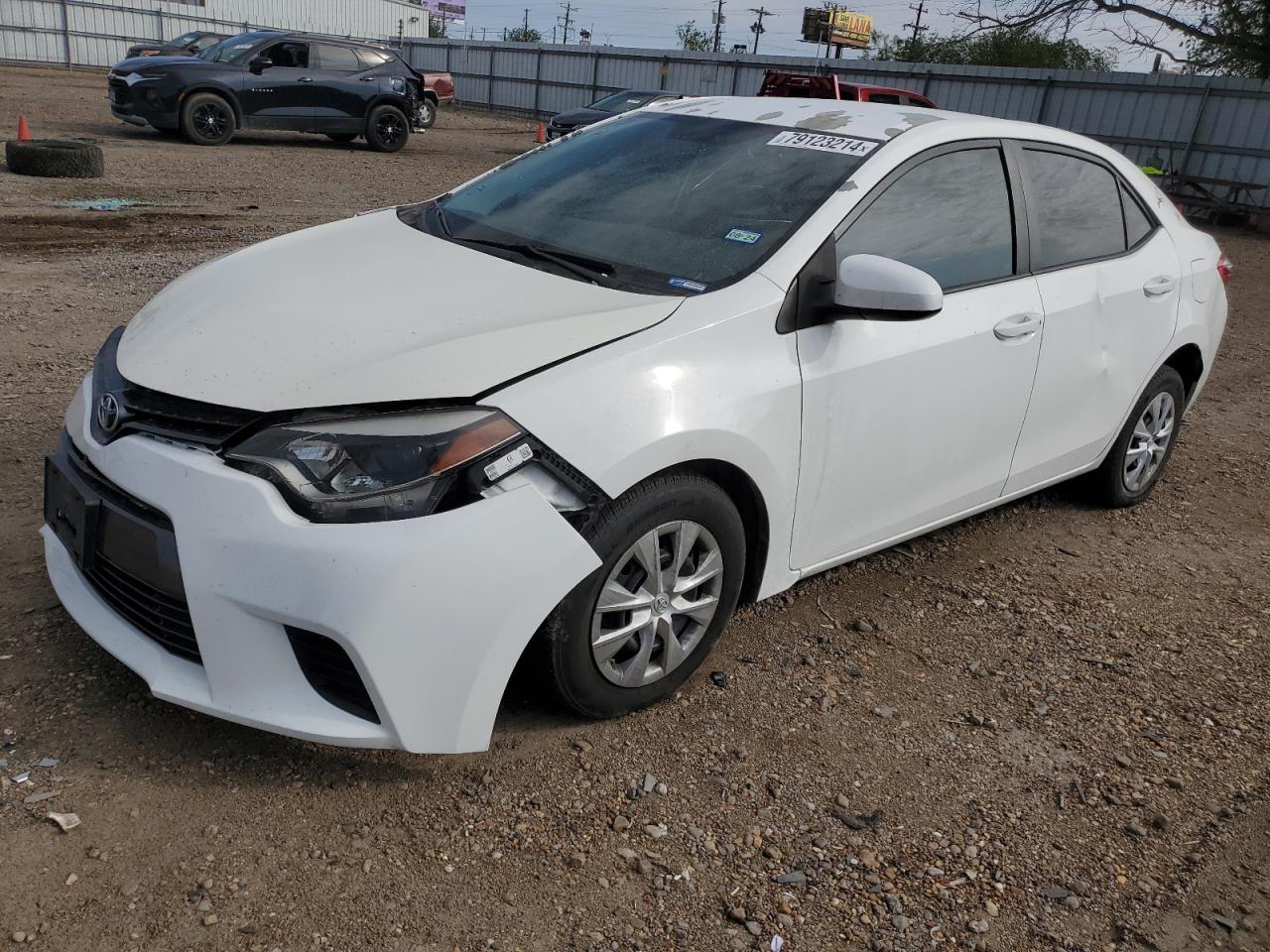 VIN 5YFBURHE5GP460871 2016 TOYOTA COROLLA no.1