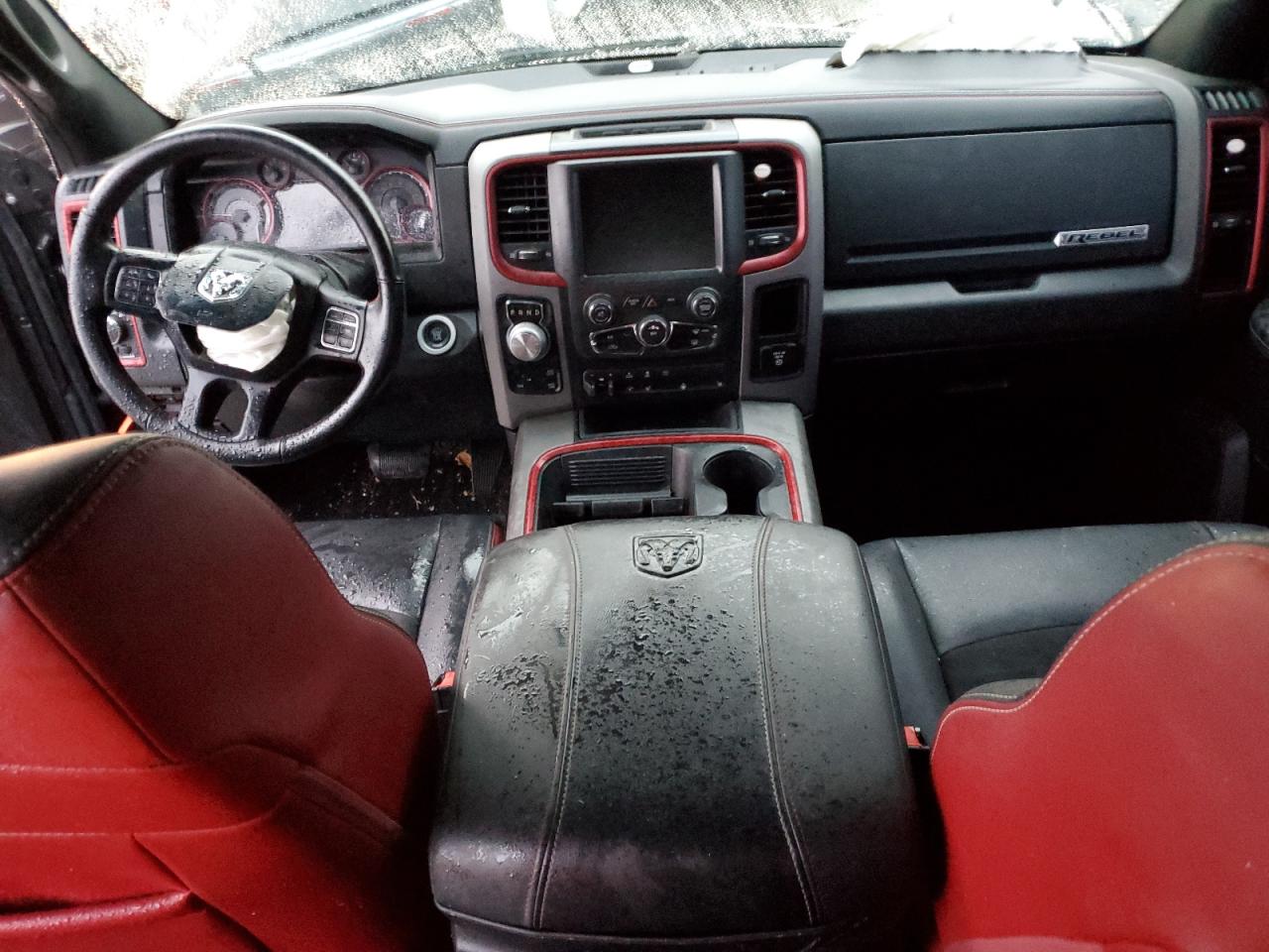 2016 RAM 1500 - Image 8