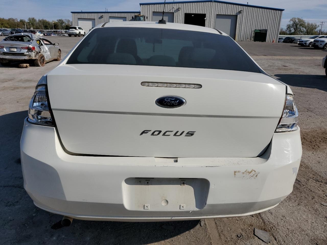 2010 Ford Focus - Image 6