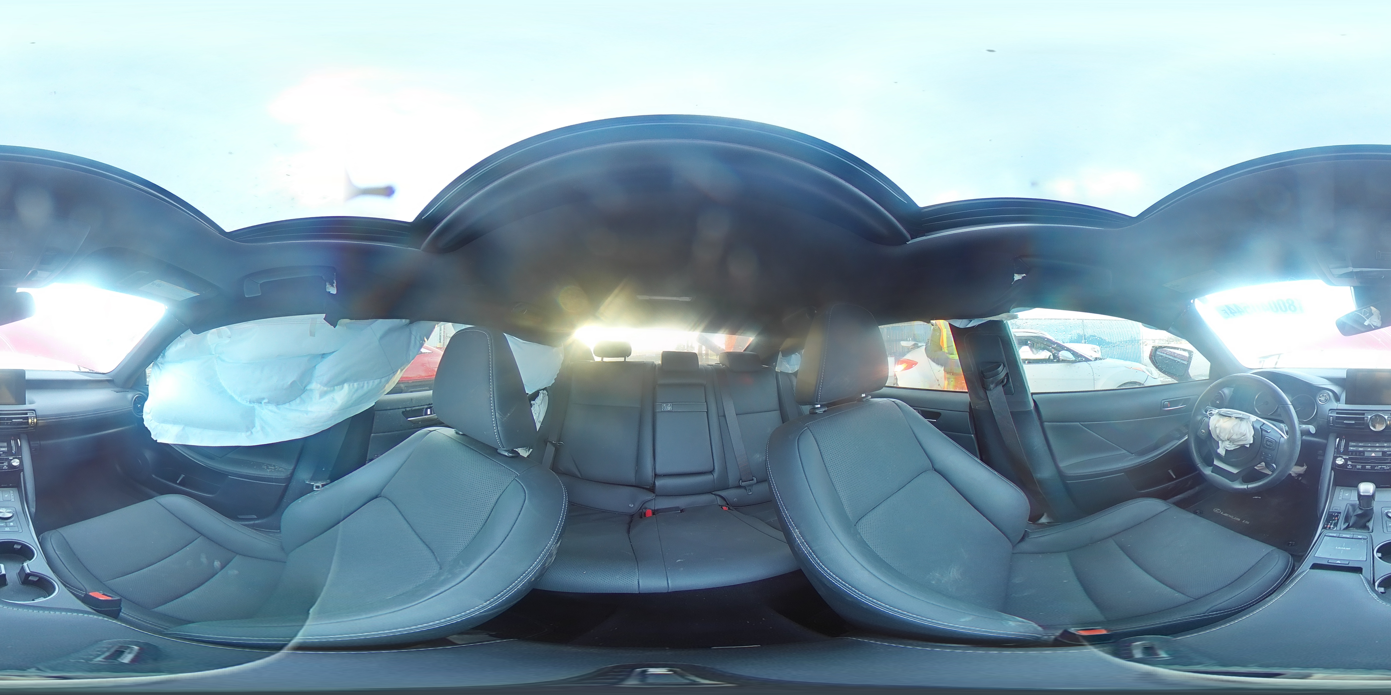 2023 Lexus IS - Image 15