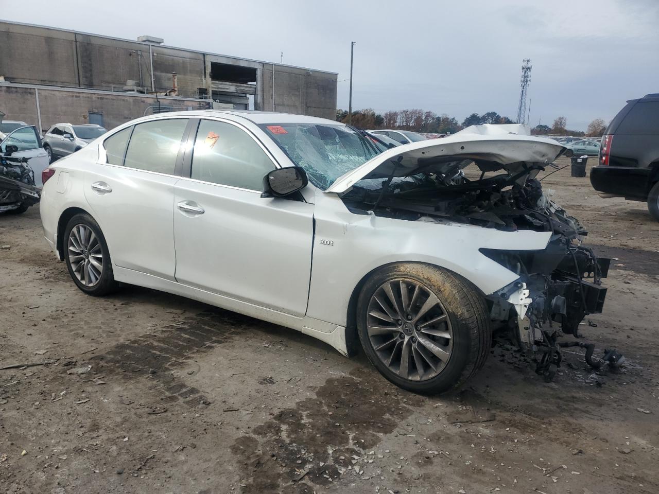 VIN JN1EV7AR7LM251787 2020 INFINITI Q50 no.4