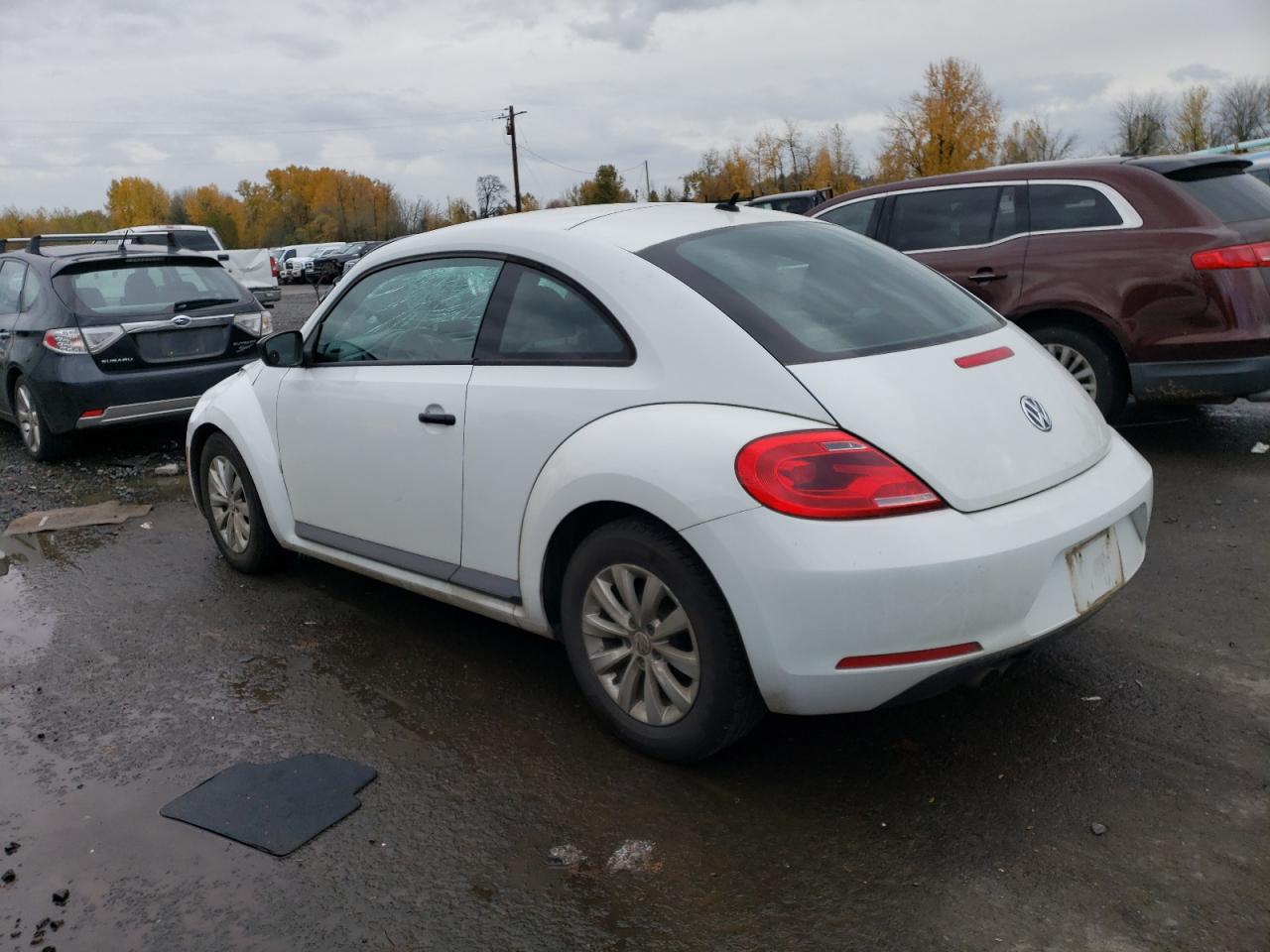 VIN 3VWF17AT2FM629979 2015 VOLKSWAGEN BEETLE no.2