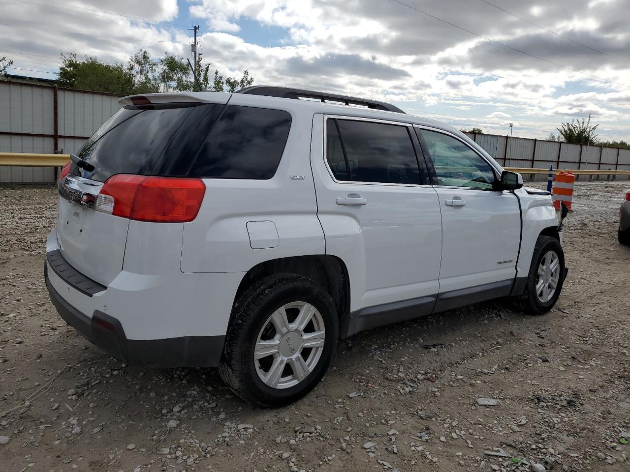 VIN 2GKALSEK3F6437402 2015 GMC TERRAIN no.3