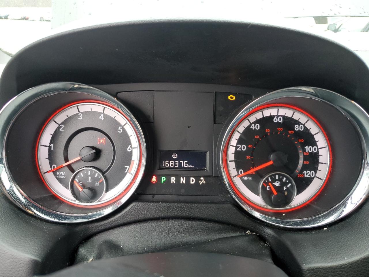 2020 Dodge Caravan - Image 9