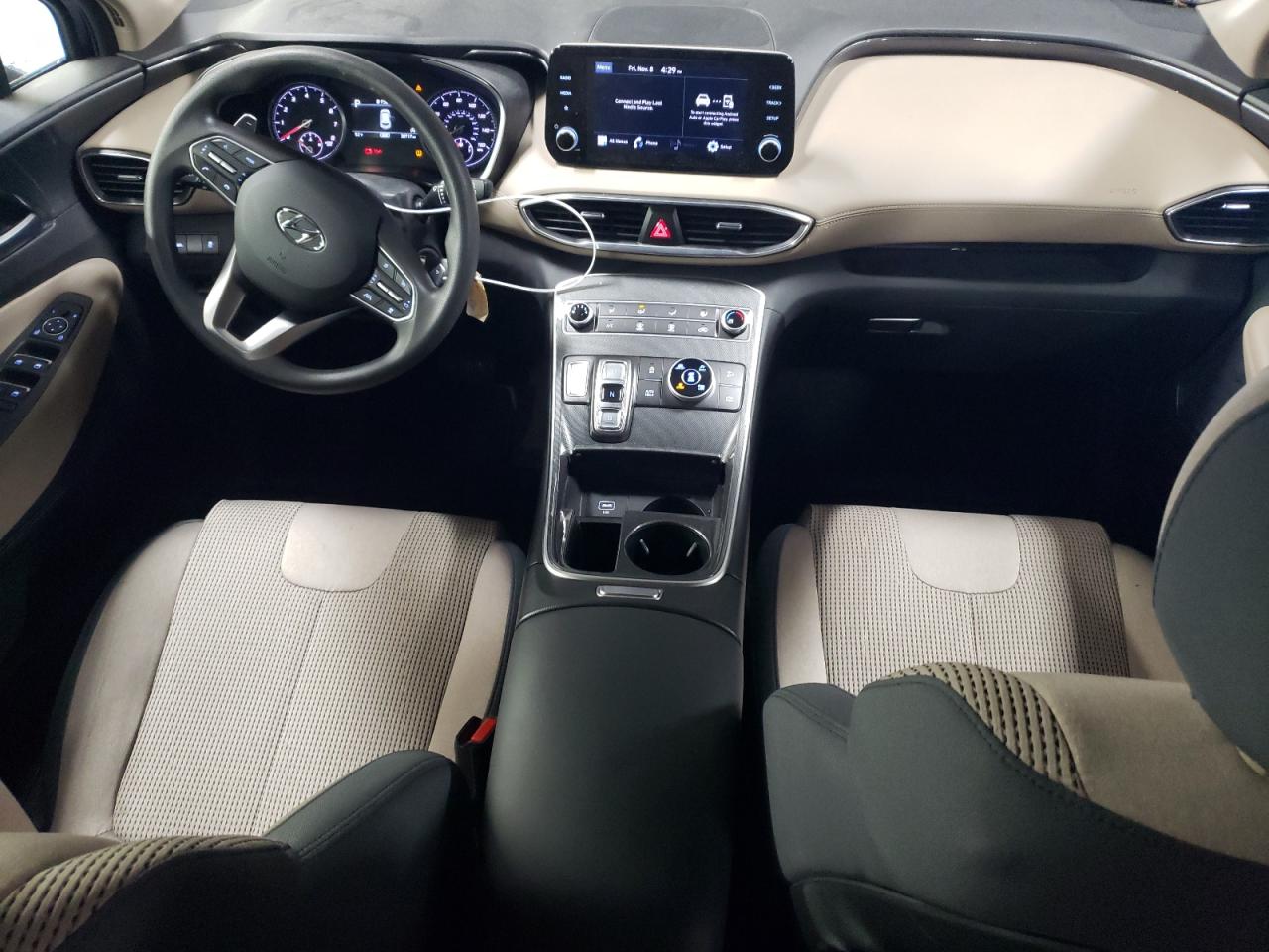 2022 Hyundai Santa Fe - Image 8