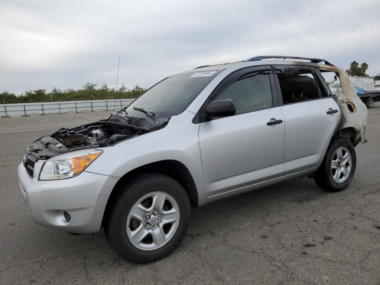 2007 Toyota RAV 4 - Image 1