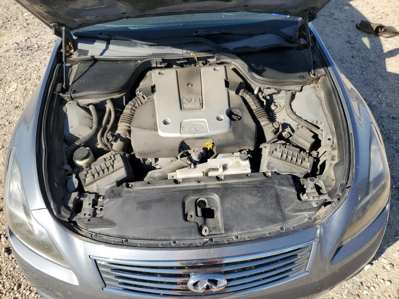 2012 Infiniti G - Image 11