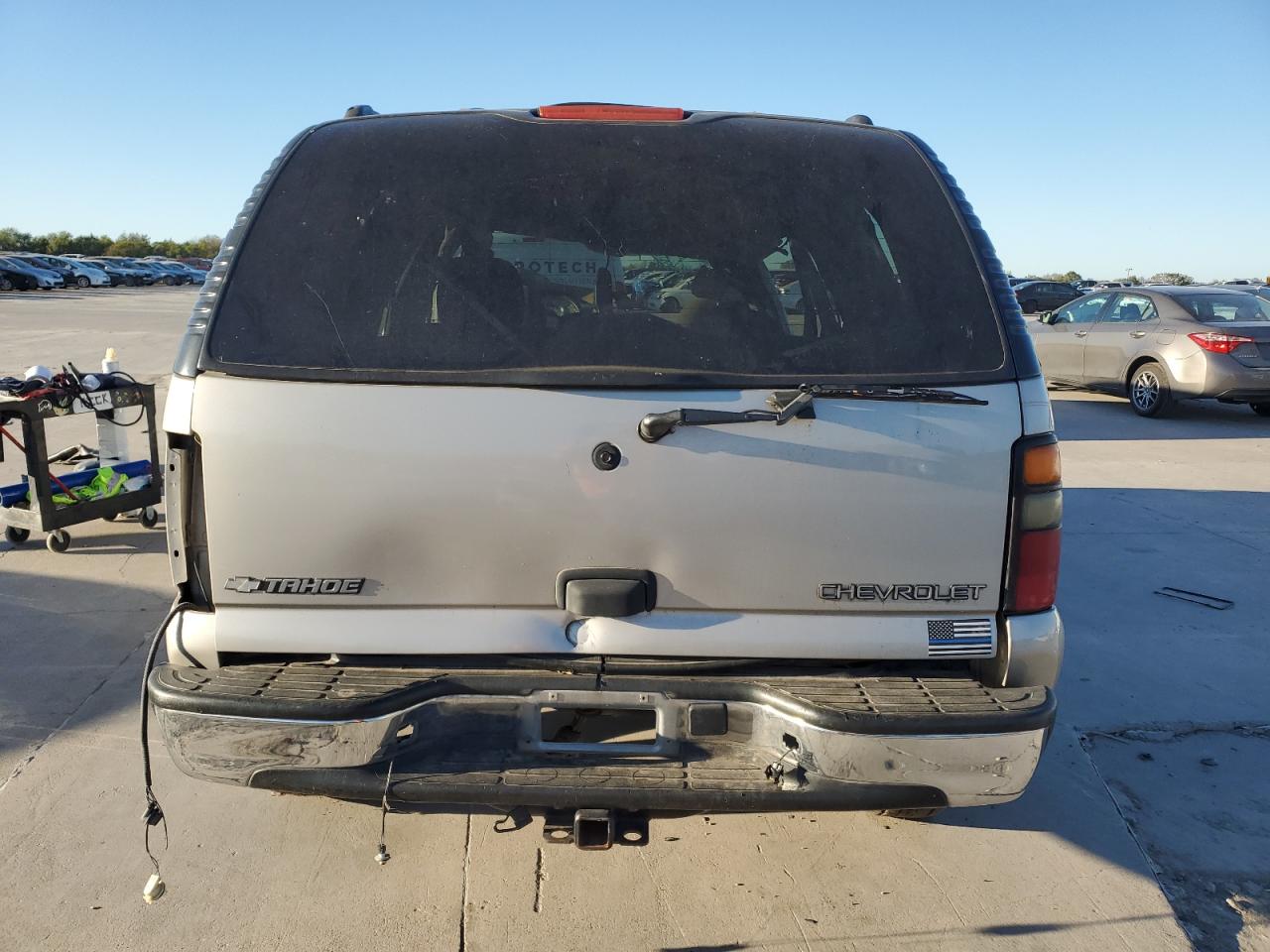 2004 Chevrolet Tahoe C1500 VIN: 1GNEC13Z44R194294 Lot: 80224234