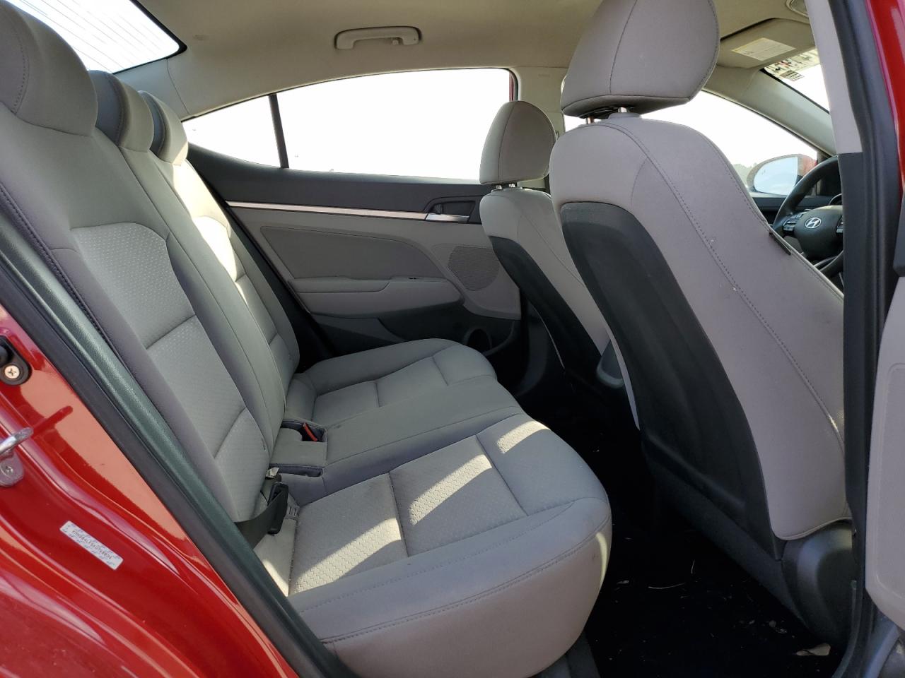 2019 Hyundai Elantra Sel VIN: KMHD84LF5KU768839 Lot: 79741954