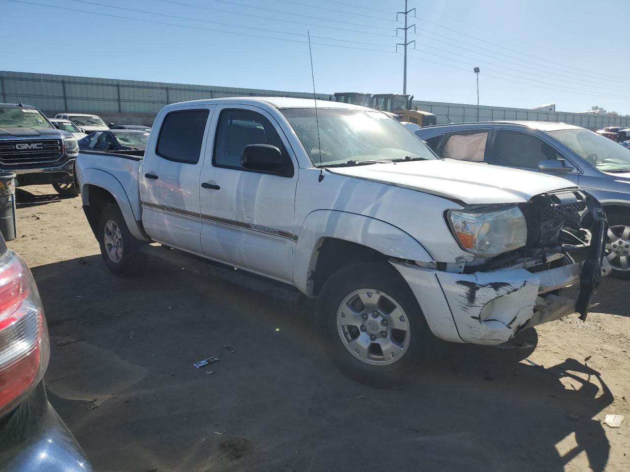 2011 Toyota Tacoma - Image 4