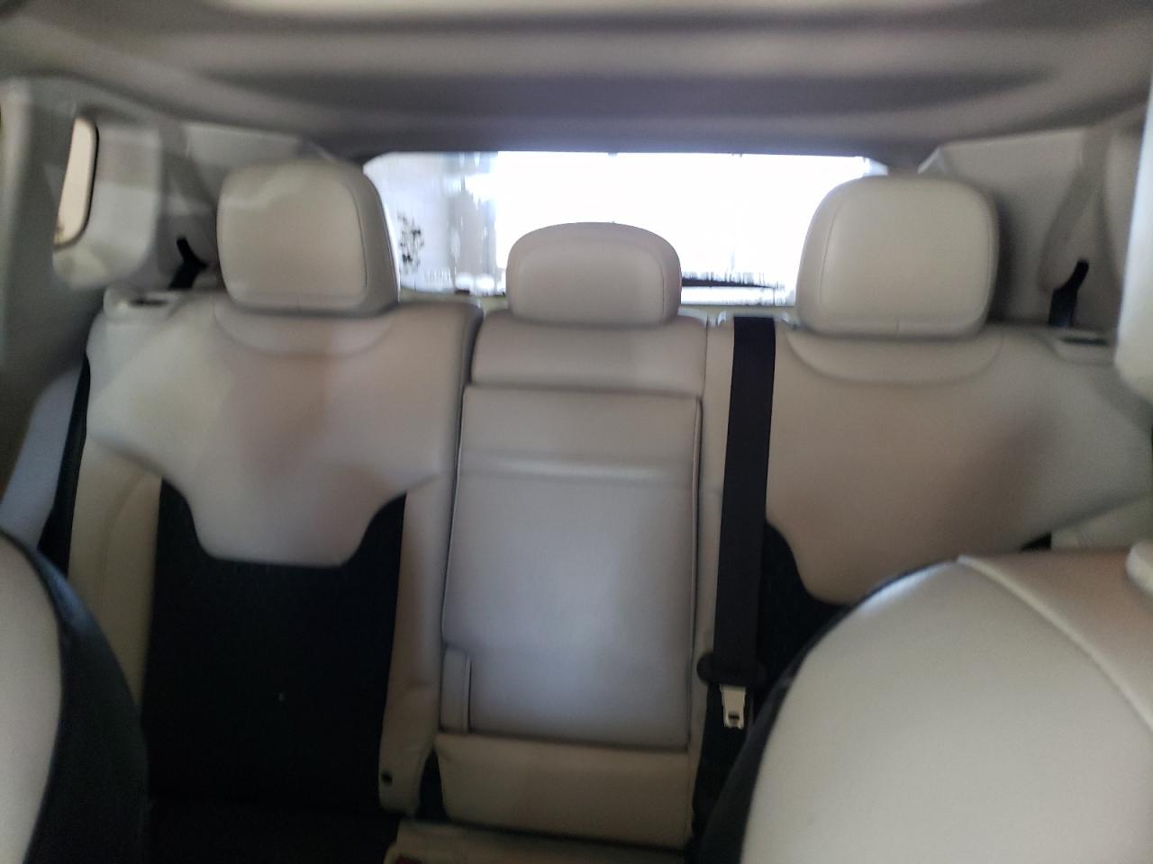 2018 Jeep Compass - Image 10
