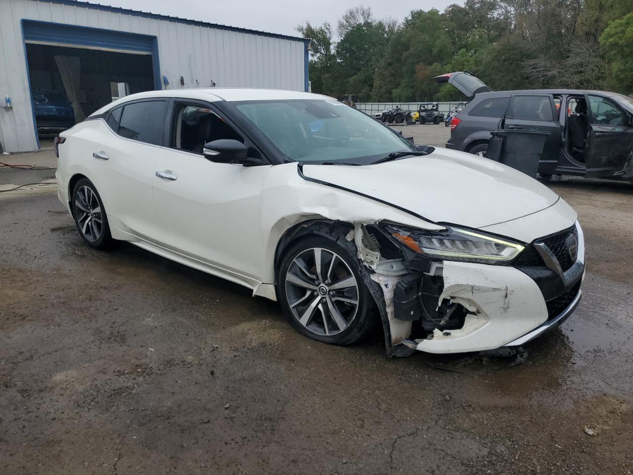 2020 Nissan Maxima - Image 4