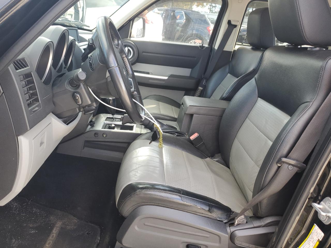 2007 Dodge Nitro - Image 7