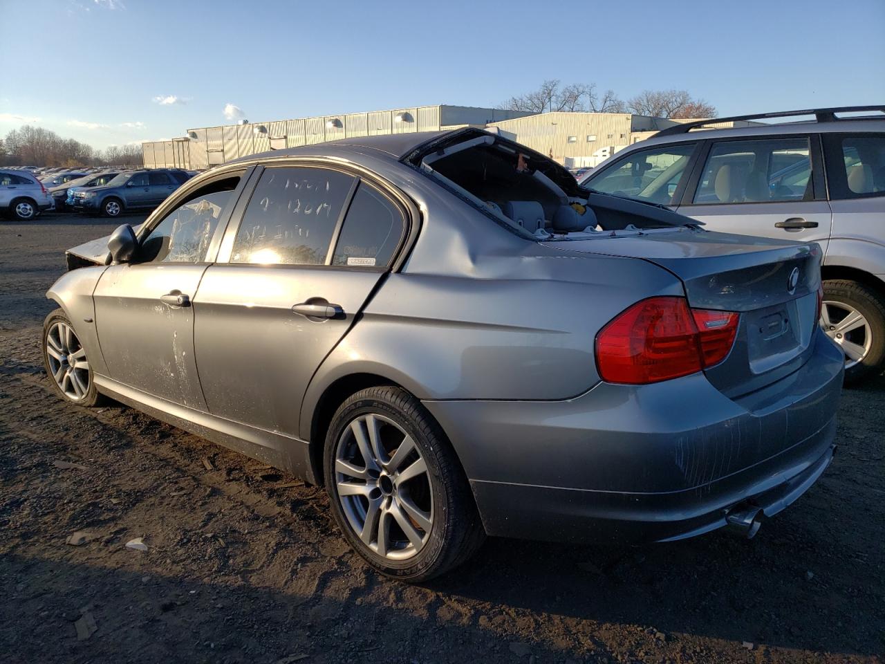 2011 BMW 3er - Image 2