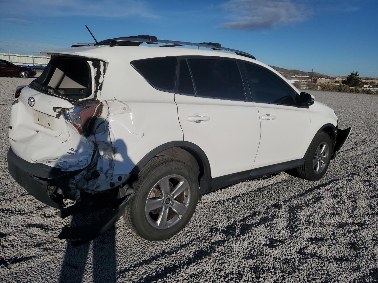2015 Toyota RAV 4 - Image 3