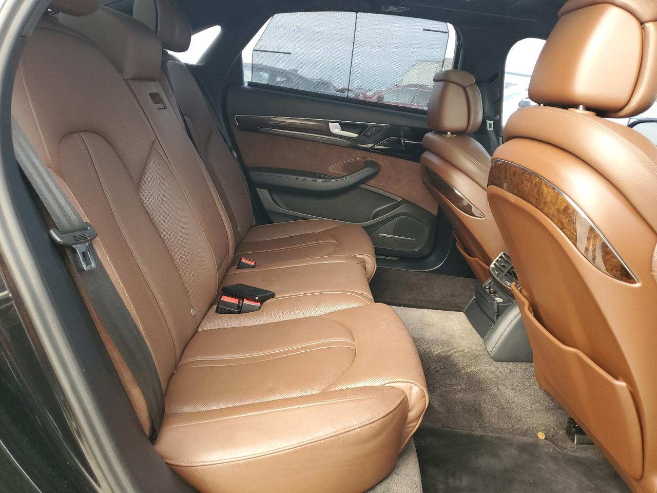2016 Audi A8 - Image 10
