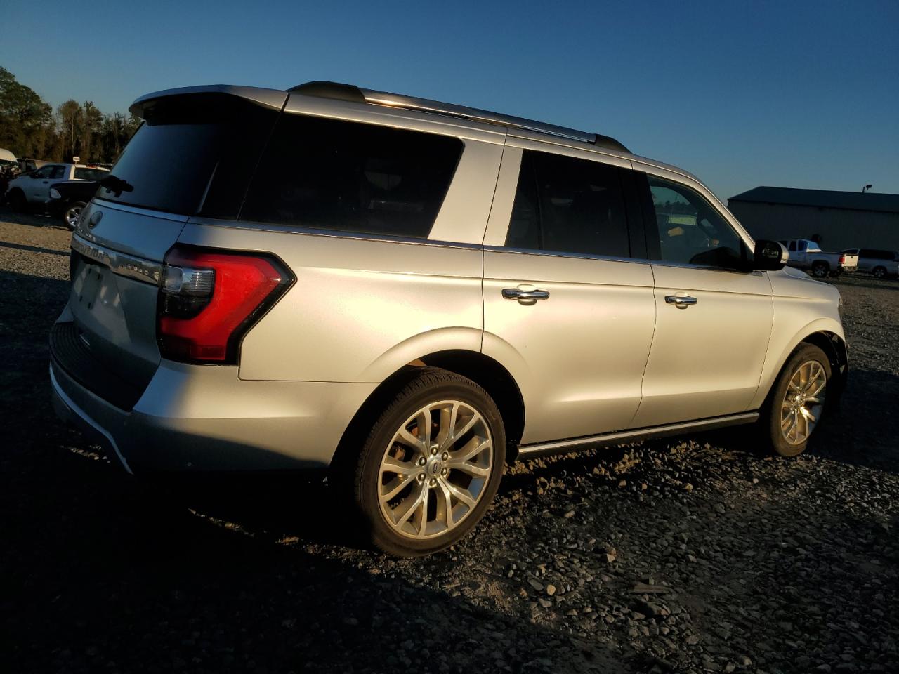 2018 Ford Expedition - Image 3