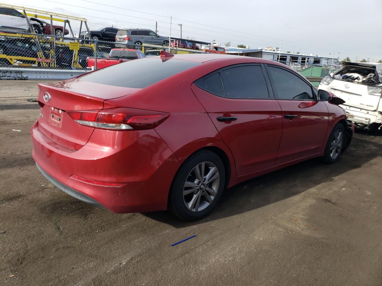 2017 Hyundai Elantra - Image 3