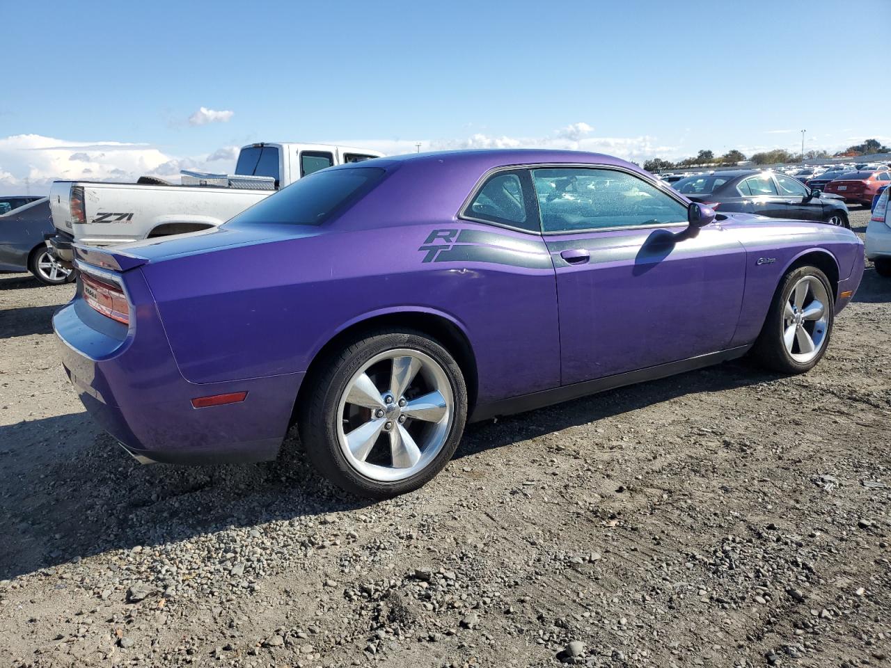 VIN 2C3CDYBT1EH140024 2014 DODGE CHALLENGER no.3