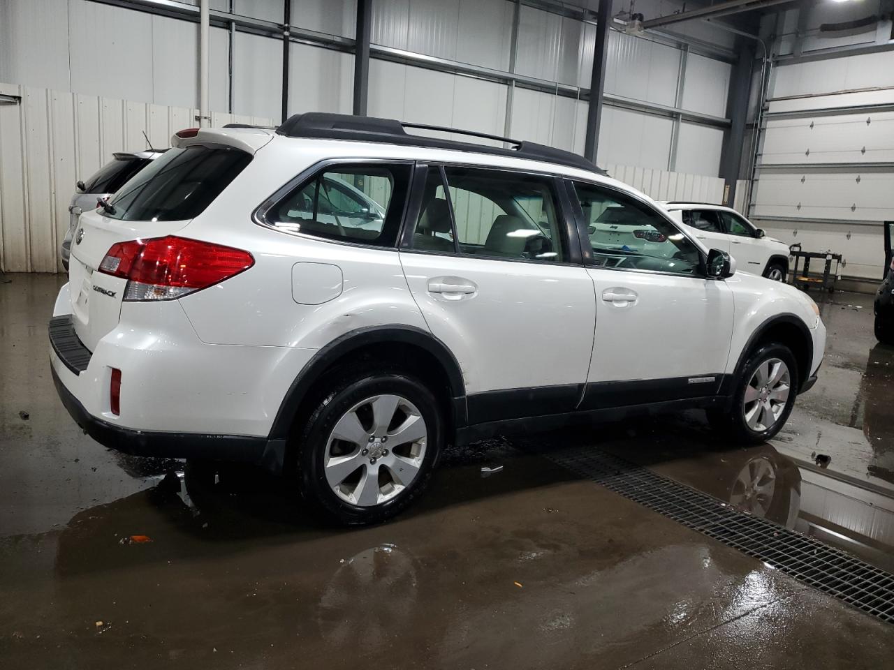 2012 Subaru Outback - Image 3