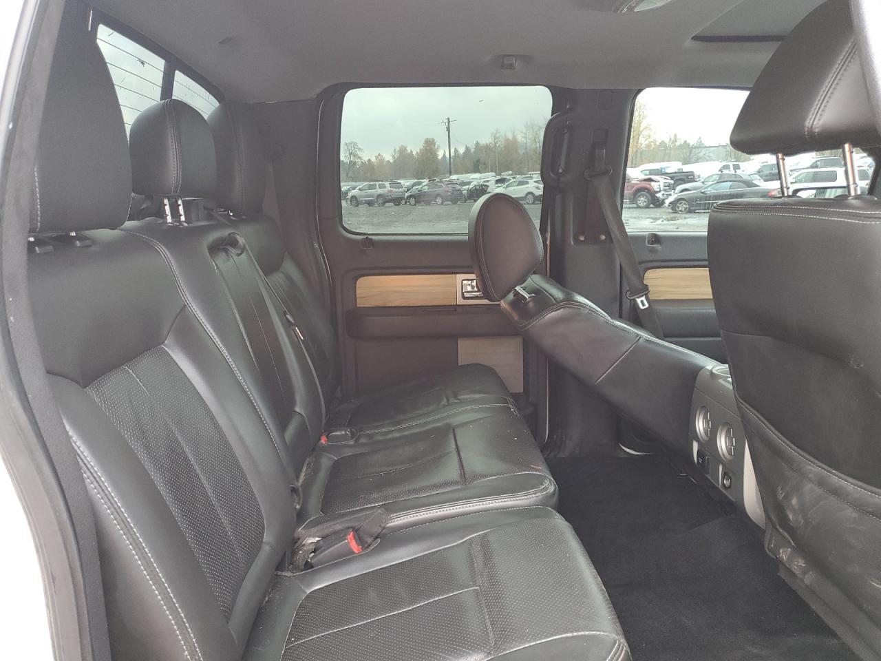 2011 Ford F-150 - Image 11