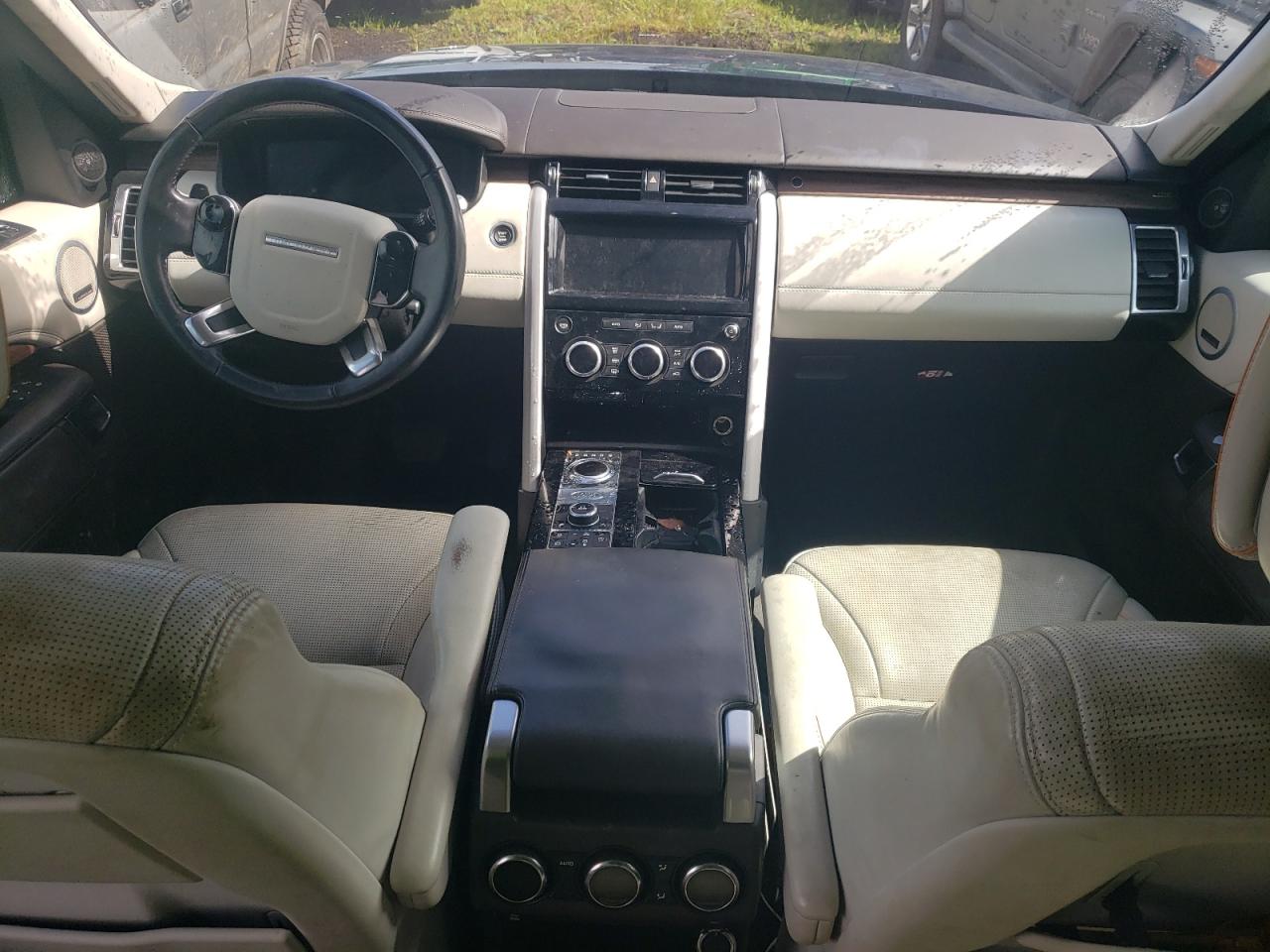 2019 Land Rover Discovery - Image 8