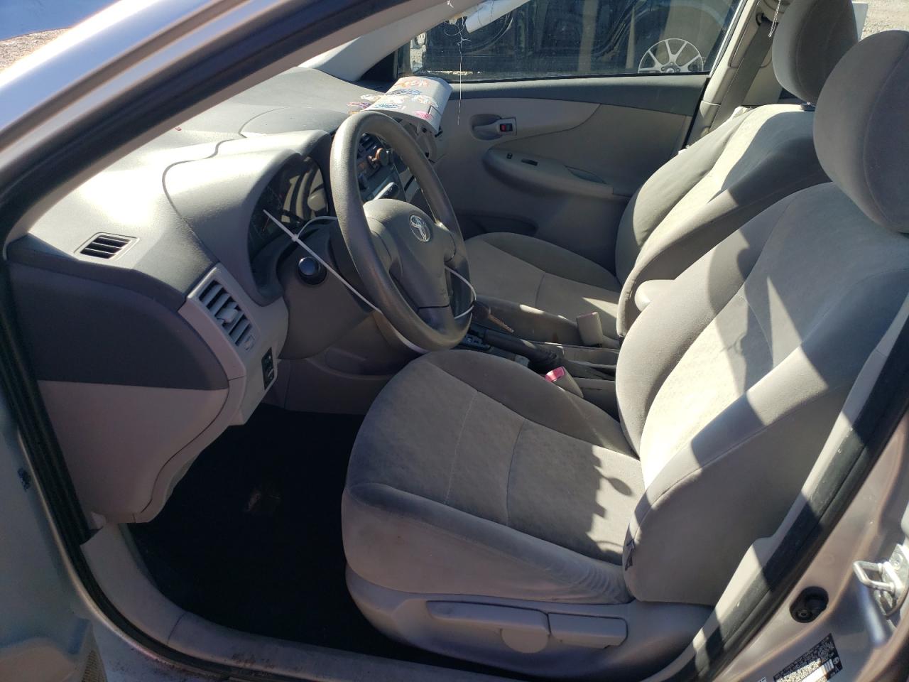2009 Toyota Corolla - Image 7