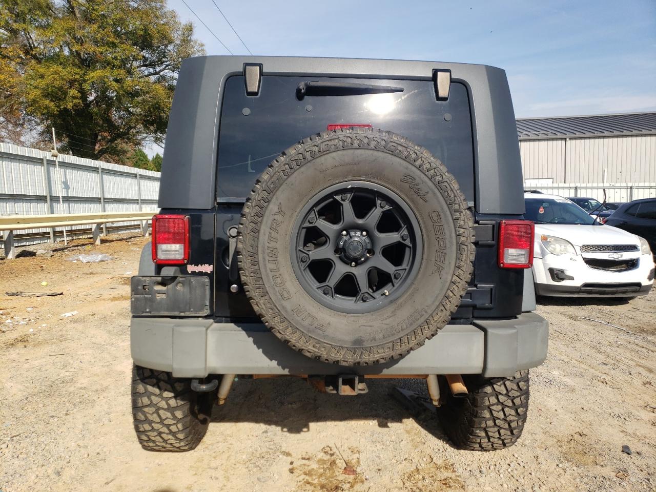 2009 Jeep Wrangler - Image 6