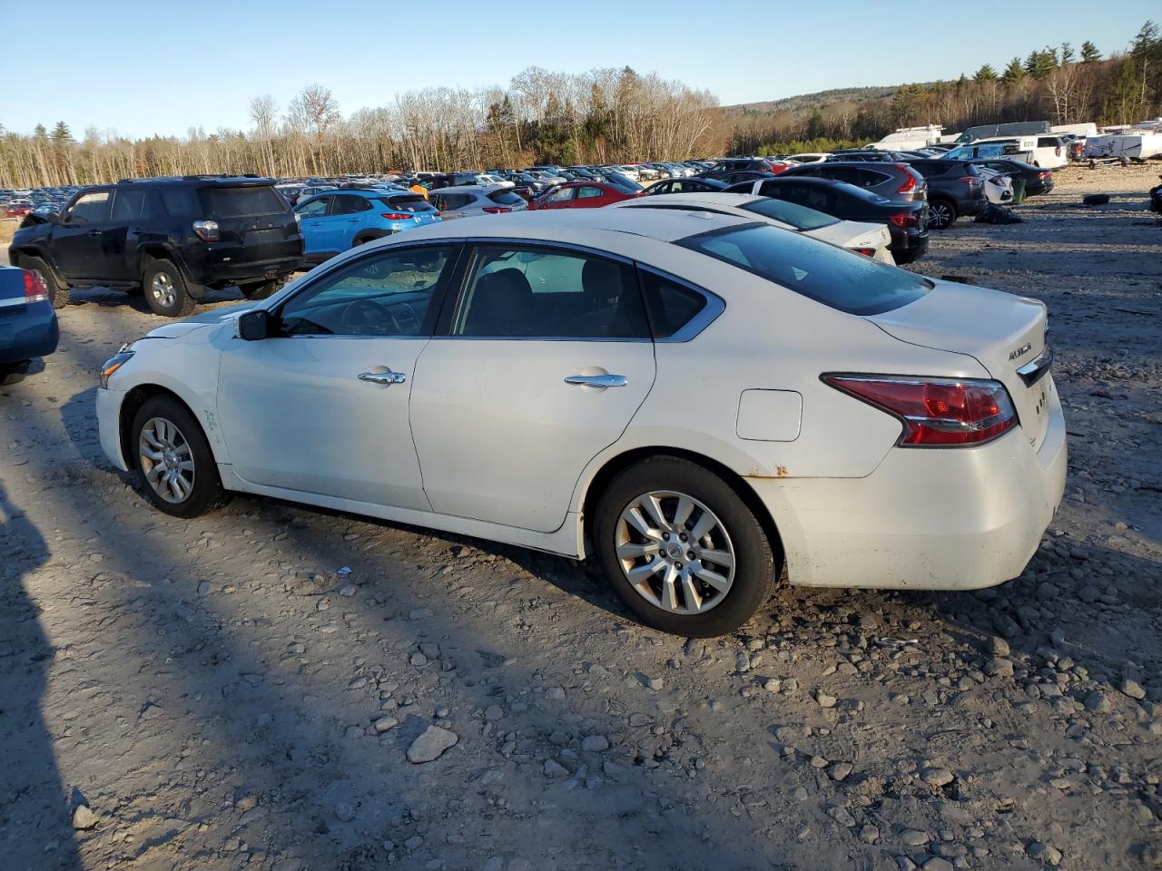 2014 Nissan Altima - Image 2