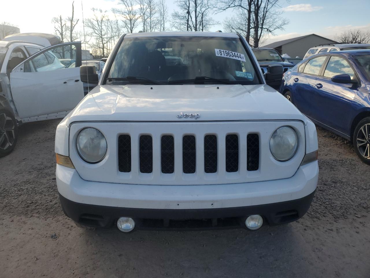 2012 Jeep Liberty (Patriot) - Image 5