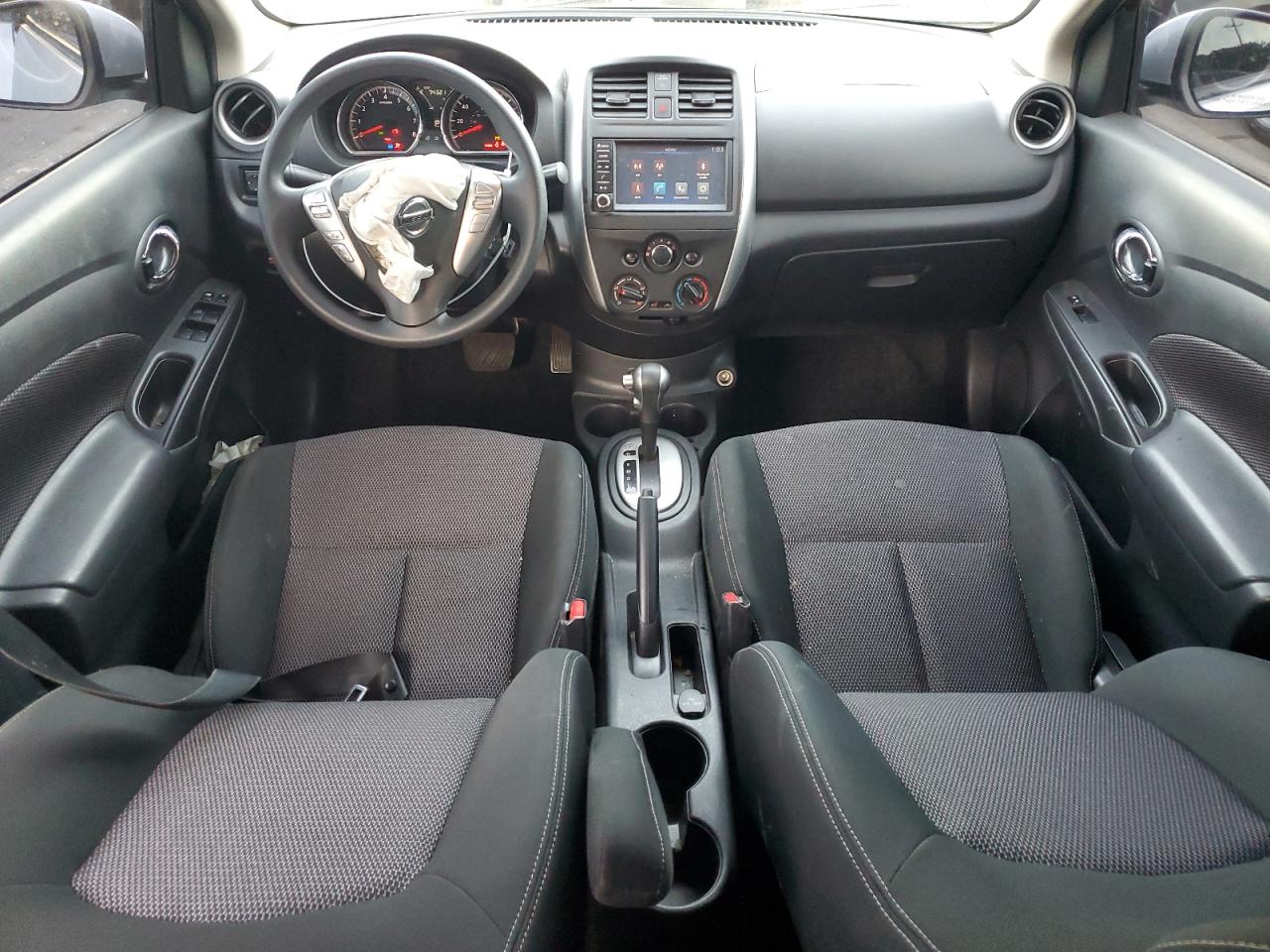 2019 Nissan Versa - Image 8