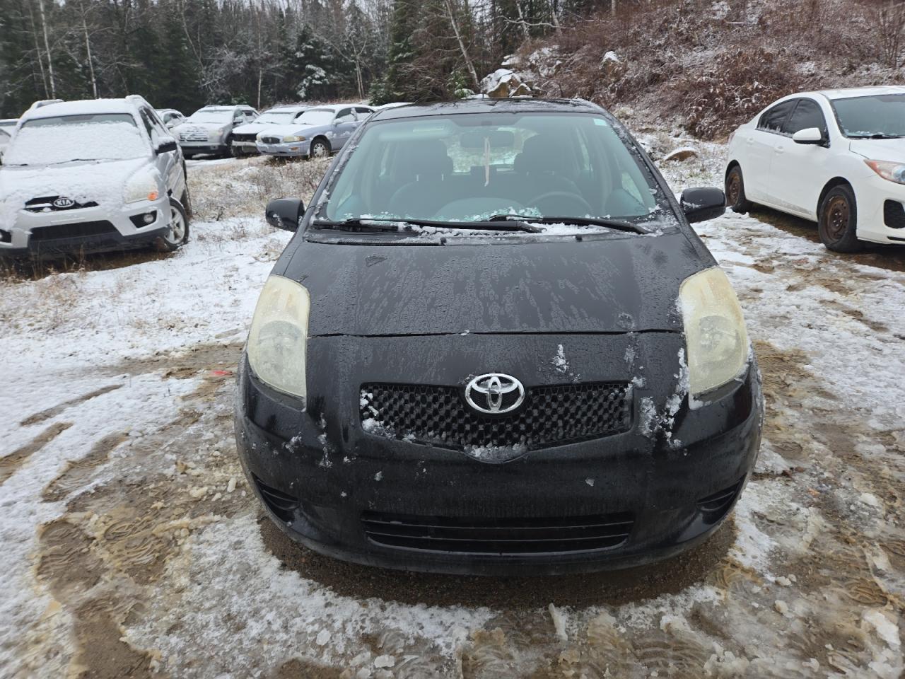 2008 Toyota Yaris - Image 5