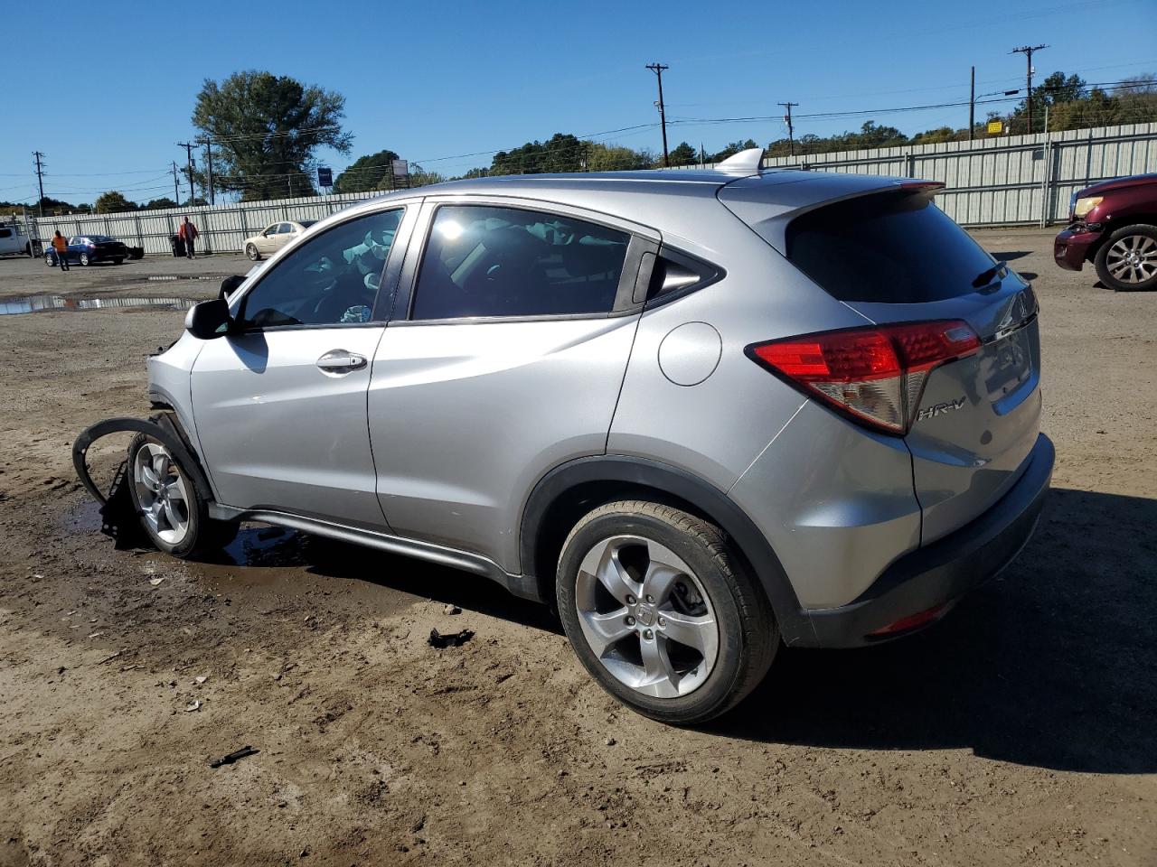 VIN 3CZRU5H3XKG710961 2019 HONDA HR-V no.2