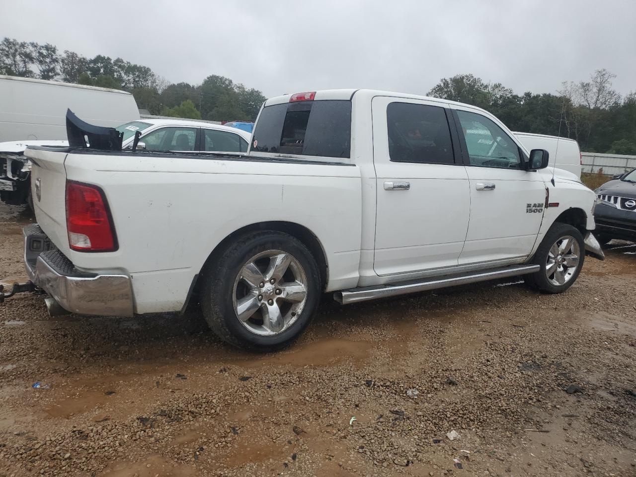2014 RAM 1500 - Image 3