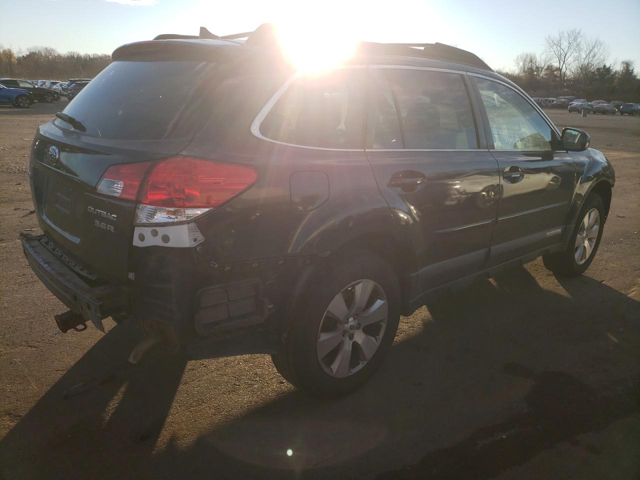 2012 Subaru Outback - Image 3