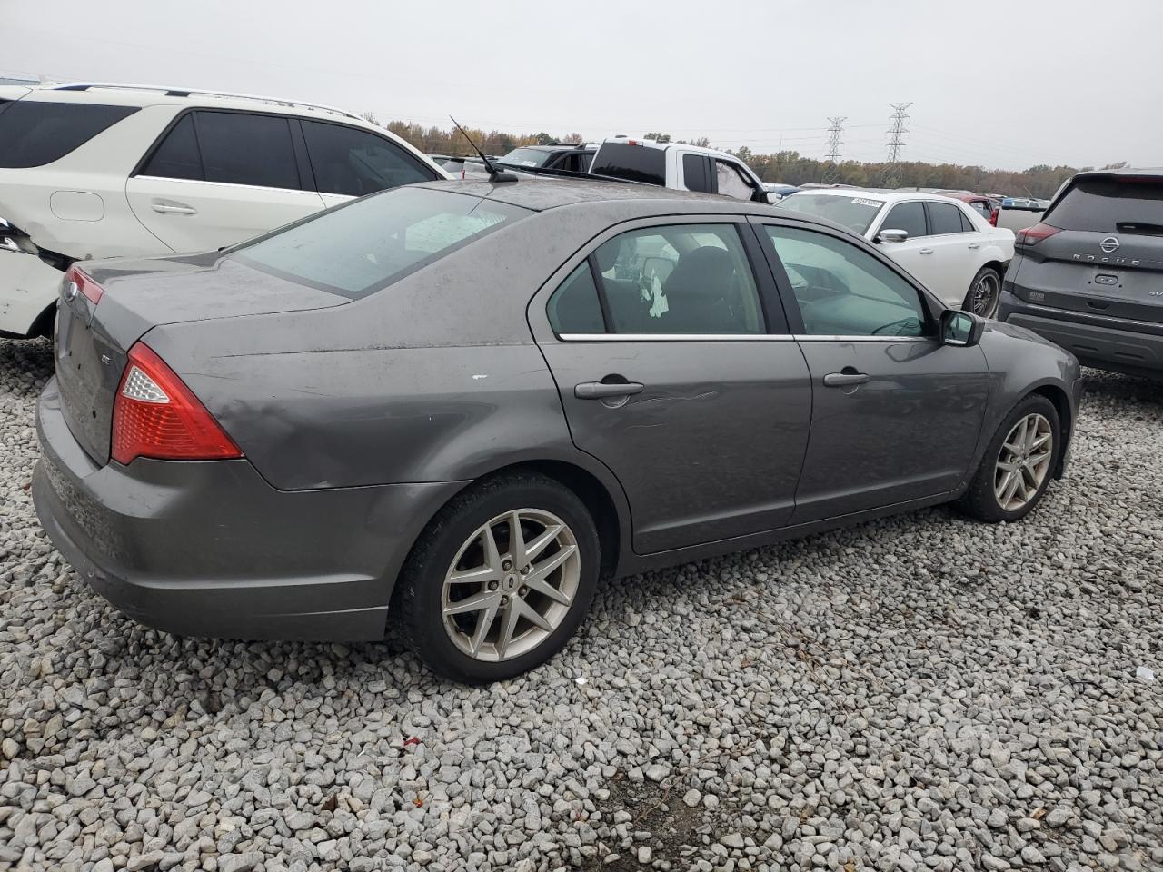 2010 Ford Fusion - Image 3
