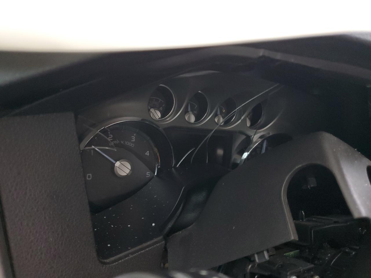2016 Ford F350 - Image 9