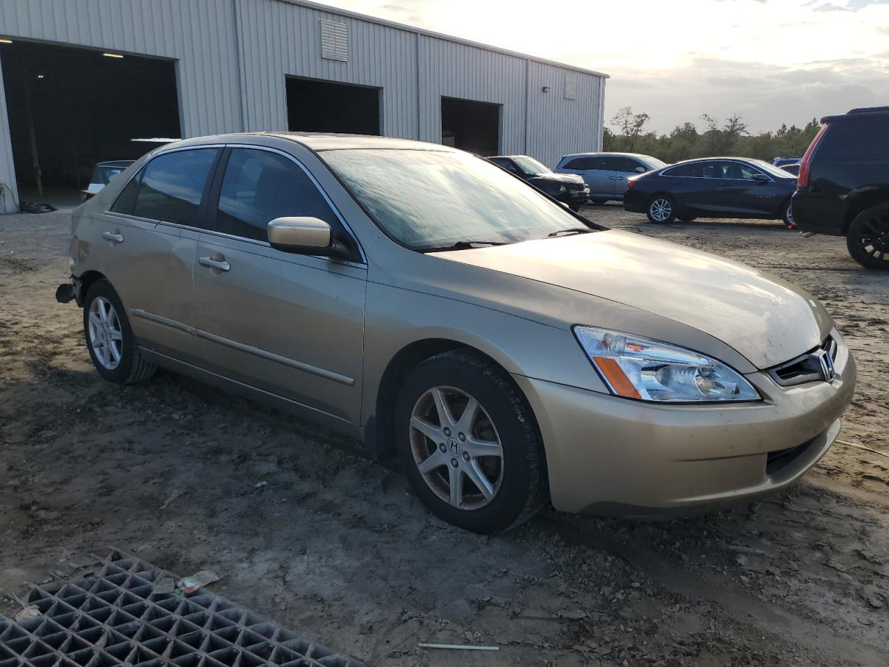 2004 Honda Accord - Image 4