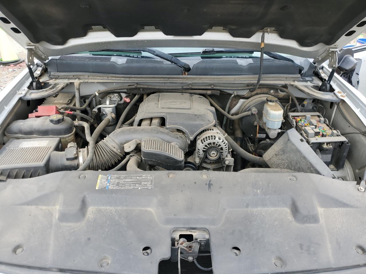 2011 Chevrolet Silverado - Image 12