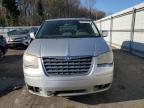 2010 Chrysler Town & Country Touring за продажба в Glassboro, NJ - Front End