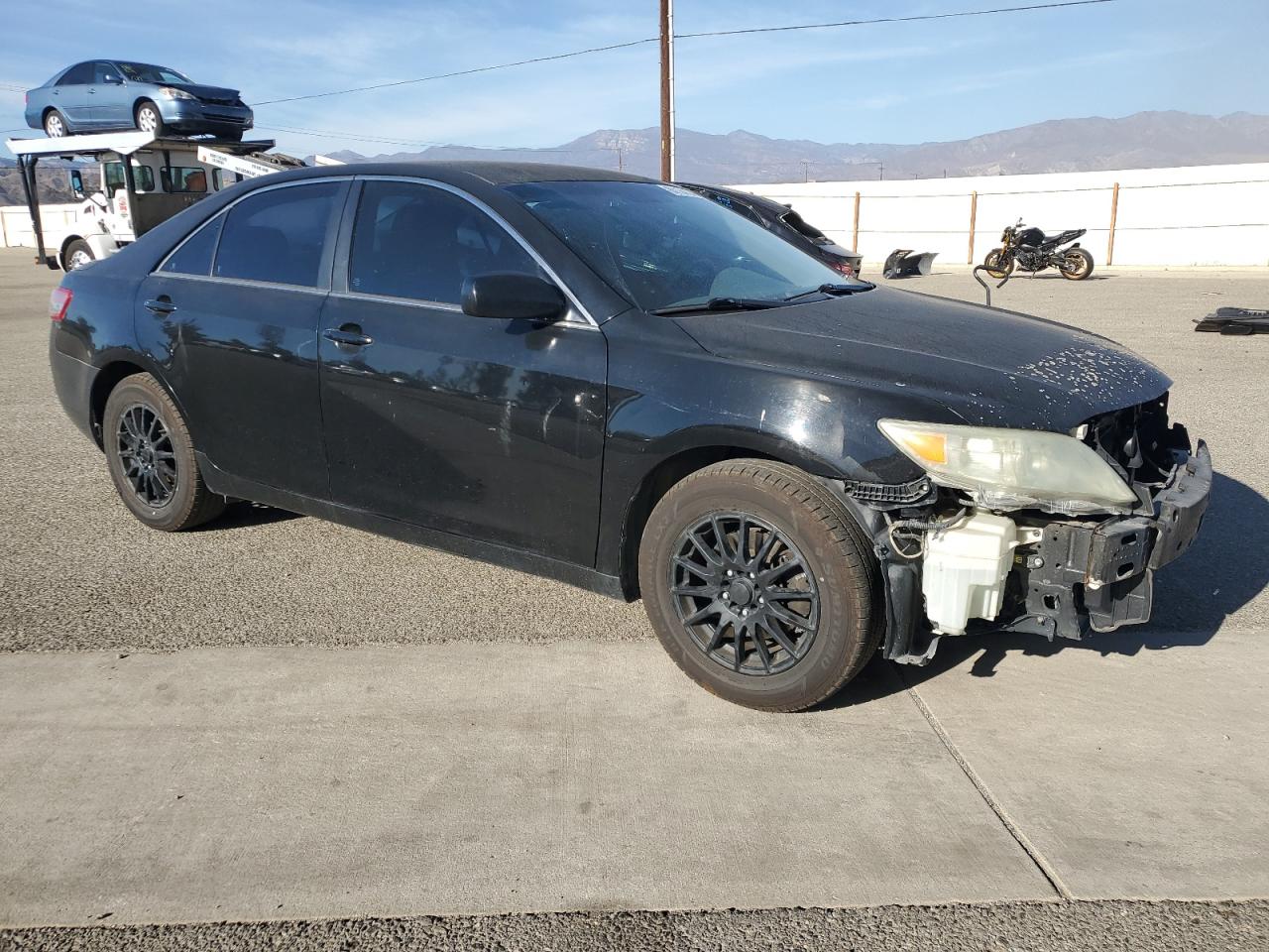 2010 Toyota Camry - Image 4