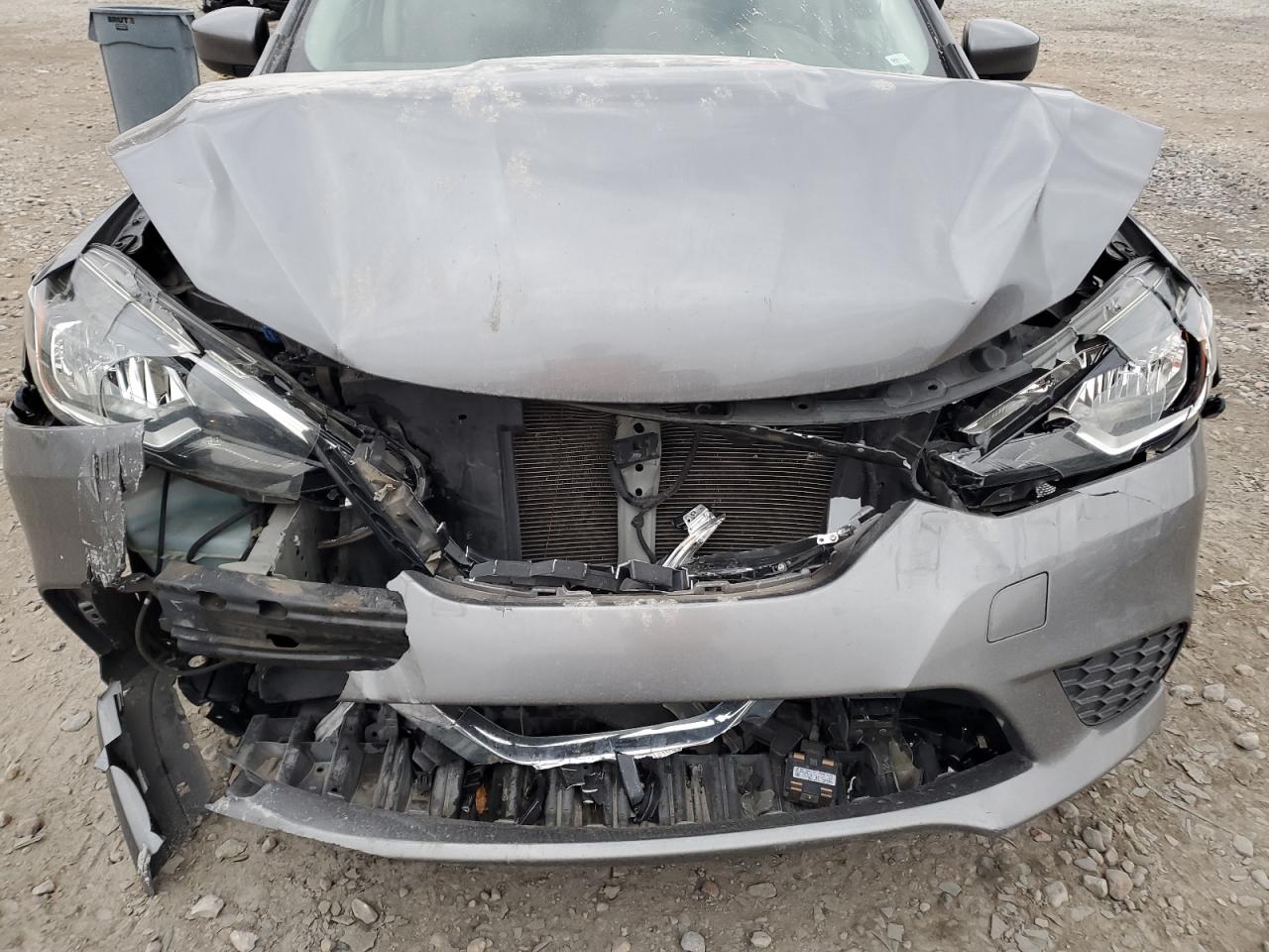 2019 Nissan Sentra - Image 12