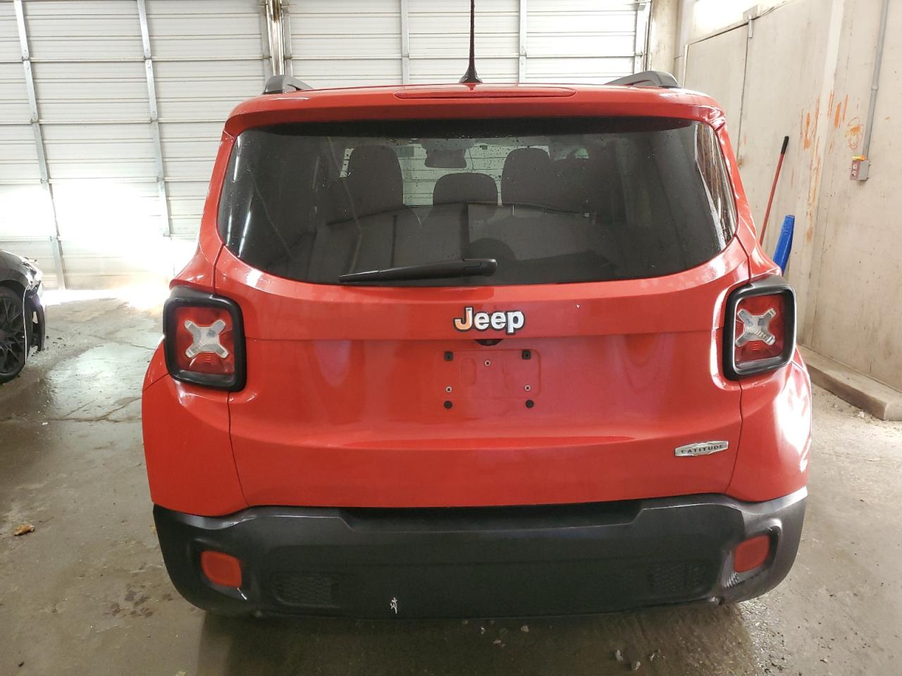 2015 Jeep Renegade Latitude VIN: ZACCJABT0FPB53178 Lot: 81119804