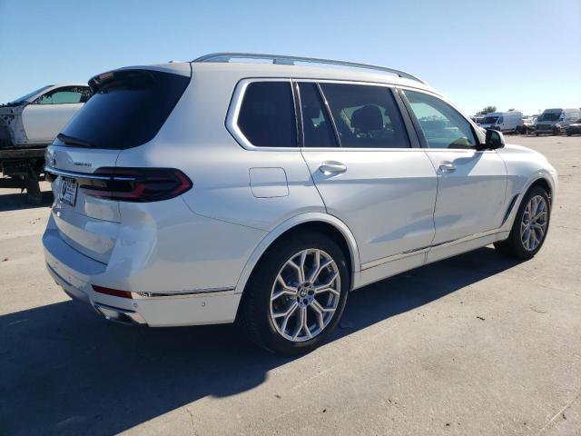  BMW X7 2025 Белы