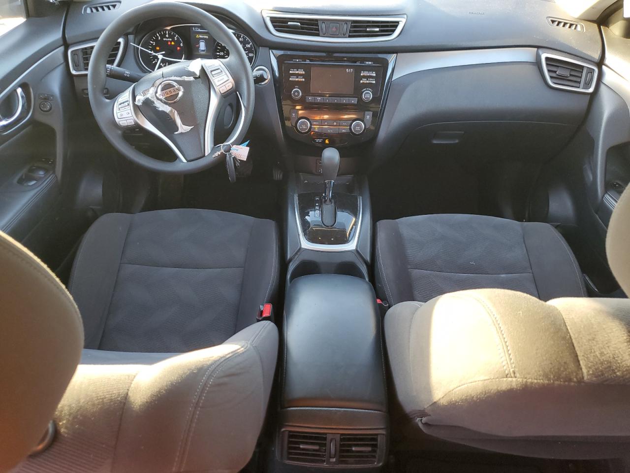 2016 Nissan Rogue - Image 8