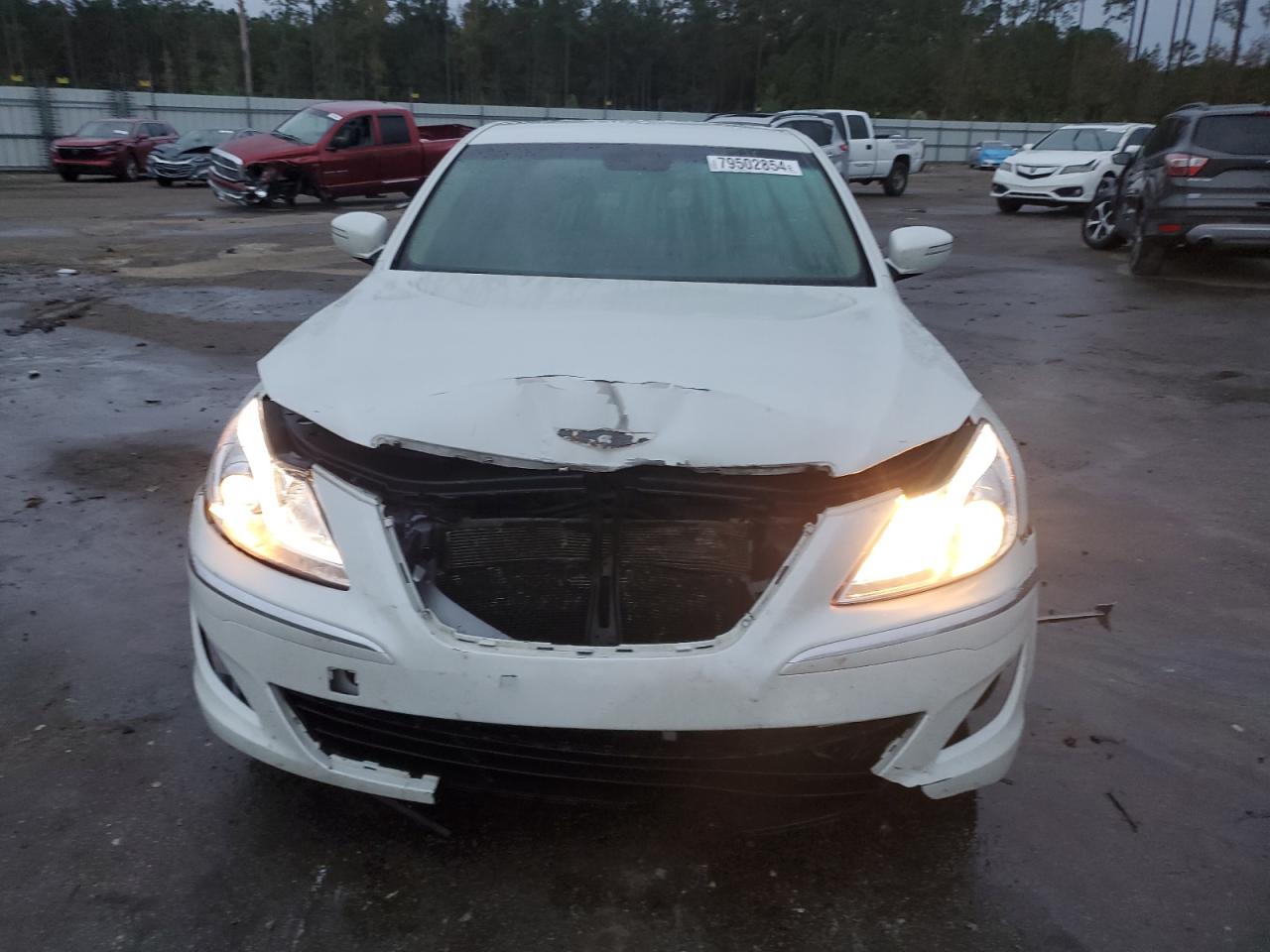 2012 Hyundai Genesis - Image 5